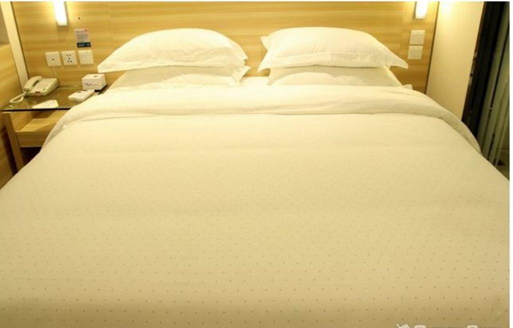 City Comfort Inn Qinzhou Dolphin Square Branch Екстериор снимка